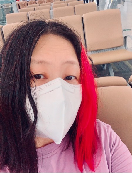 “发一些图文，想分享你的近况”。当悉尼朱雀画廊的罗曼发来这条微信时，我正准备启程从杭州去北京。于是匆匆回复她，“好的，马上就要去机场，回北京再做这个事儿！”